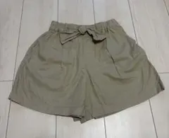 UNIQLO ベージュ リボン付きショートパンツ 130cm
