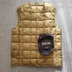 TAION ダウンベスト 収納袋付き　M　ベージュ