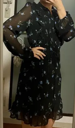 韓国 ブラック フラワー ミディ ワンピース (MIXXO/미쏘)