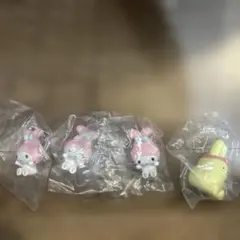 【新品未使用】サンリオ　カプセルトイ 4体セット