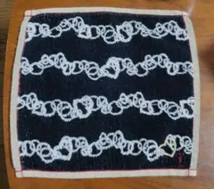 イヴ・サンローラン ハート柄タオルハンカチ　ハンドタオル