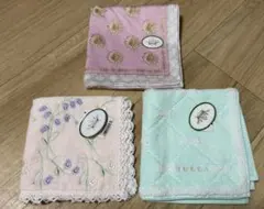 【新品未使用】TOCCA ハンカチ 3枚 タオルハンカチ/大判ハンカチのサムネイル