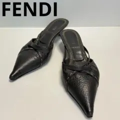 FENDI ヴィンテージ　ミュール ブラック レザー ポインテッドトゥ　Y2Kのサムネイル