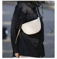 新品 Bucket Baggage オレンジピースショルダー Lサイズ です♩ - メルカリ