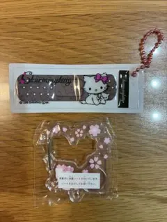 サンリオキャラクターズさくらマジックアクリルカラビナ　ばんそうこうキーホルダー2