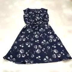 ROSSOノ－スリーブ花柄ワンピース ア－バンリサ－チのサムネイル