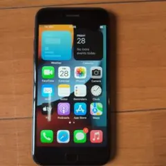 Apple iPhone 7 ブラック 4.7インチ 本体