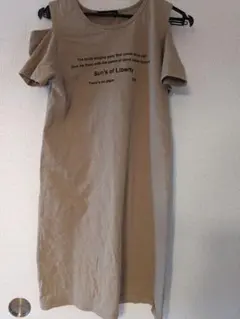SHISKY オフショル 150　Tシャツワンピースのサムネイル