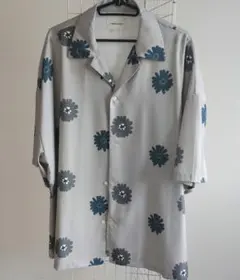 EMMA CLOTHES 半袖シャツ 花柄 グレー Mのサムネイル