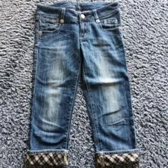 バーバリーブルーレーベル　デニムパンツ
