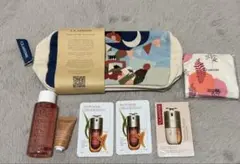 クラランス　ポーチと試供品と鏡セット