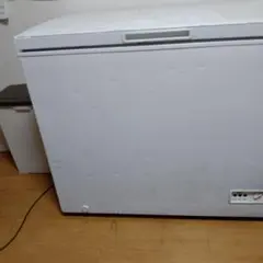 テンポスバスターズ 冷凍ストッカー TBCF-190-RH 190Lのサムネイル