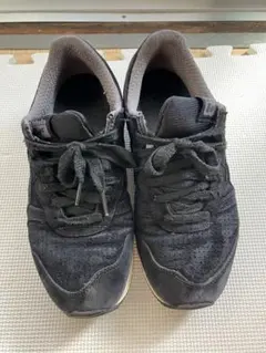오니츠카 타이거 스니커즈