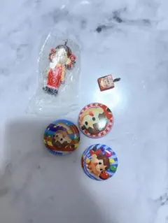 不二家 ペコちゃん ポコちゃん 缶バッジ チャーム セット