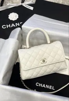 5年正規保証付☆CHANEL シャネル ココハンドル XXS ホワイト - メルカリ