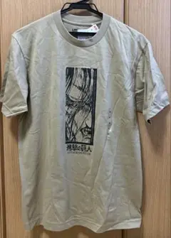 UNIQLO UT 進撃の巨人 Tシャツ ベージュ Mサイズ