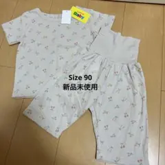 新品未使用ベビーパジャマ オーガニックコットン さくらんぼ柄 90cm 綿100のサムネイル