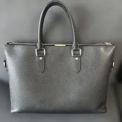 【最終値下げ】LOUIS VUITTON アントン・ブリーフケースのサムネイル
