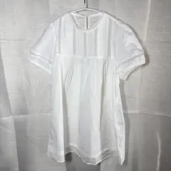 ナチュラルビューティーベーシック　白　半袖　ブラウス