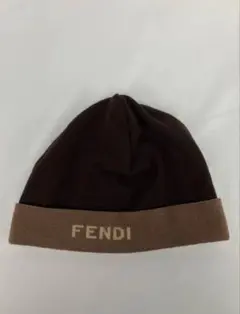 【最安値】FENDI ロゴ ニット ビーニー