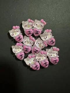 高級ネイルパーツ　ハローキティ シャネル ピンク　10個セット　即購入×