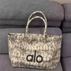 alo新品未使用 タイダイ柄 トートバッグ グレー/ホワイトbh