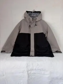 【GU／ジーユー】マウンテンパーカー 3レイヤー ツートンカラー メンズXL