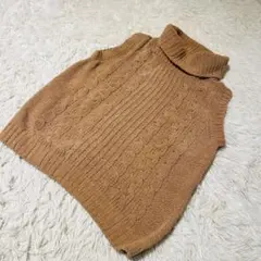美品　ハートマーケット　ケーブル編　タートルニットベスト　茶色　M ブラウン　冬