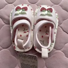 いちごデザイン ベビーサンダル 13.0cm