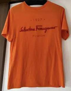 フェラガモ FERRAGAMO 半袖 ロゴ　Tシャツのサムネイル