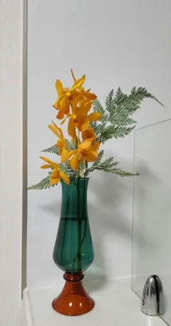 Item thumbnail for item 4b803f6c-763e-42a6-a1ef-1035d4bc3405