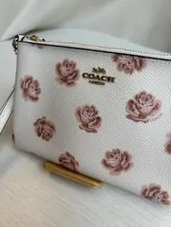 美品 COACH 花柄ポーチ ホワイト