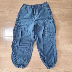 デニムブルー カーゴパンツ