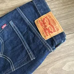 ス*ん様 極希少品　Levi's RED デニムパンツ　日本未入荷 ス*ん様 極希少品 Levi's RED デニムパンツ 日本未入荷 - メルカリ