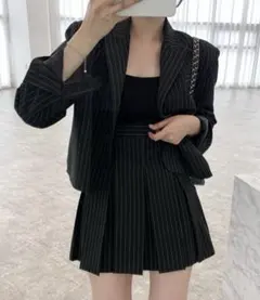 【セットアップ】長袖ストライプ柄ショート丈ジャケット+ミニスカート 2点セット