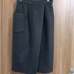 新品　スカート