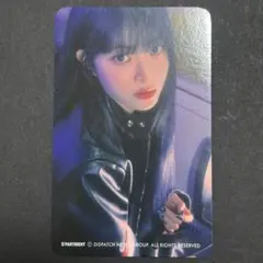 D'icon ウンチェ グッズセット Dicon「LE SSERAFI'M PURENESS」 EUNCHAE TYPE-B – 光文社K-POPメンバー