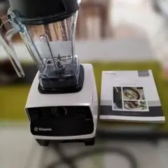 Vitamix ブレンダー ホワイト 取扱説明書、ミックス棒付。お下げしました。のサムネイル
