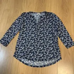 H&M カットソー 七分袖　花柄　ブルー