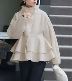 ルフィル ライトリバーケープコート ベージュ - メルカリ