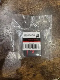 NIKE Air Jordan 1 High SB ミニチュア ブラック/レッド