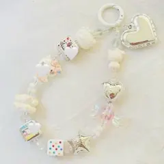 ビーズストラップ/キーホルダー　バッグチャーム ハンドメイドNO.604