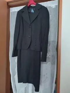 黒のスーツ　３点セット