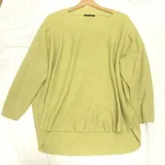 ティテインザストア　鮮やか　グリーン　黄緑　アシンメトリー　ゆったり