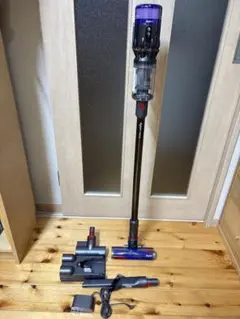 ダイソン Dyson SV21マイクロ コードレスクリーナー　掃除機　動作確認済のサムネイル