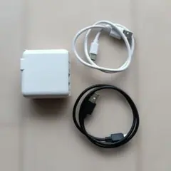 Anker PowerPort 2 Elite充電器　ケーブル2本付き