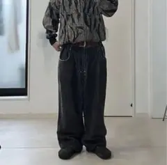 ブラック コーデュロイパンツ