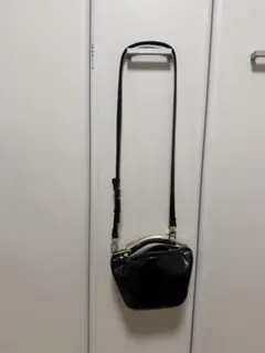 ZARA ブラック ハンドバッグ