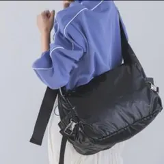 PAGEBOY バックルベルトショルダー ブラックのサムネイル