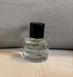 Addict Eat the peach 50ml オードパルファム　香水　韓国のサムネイル